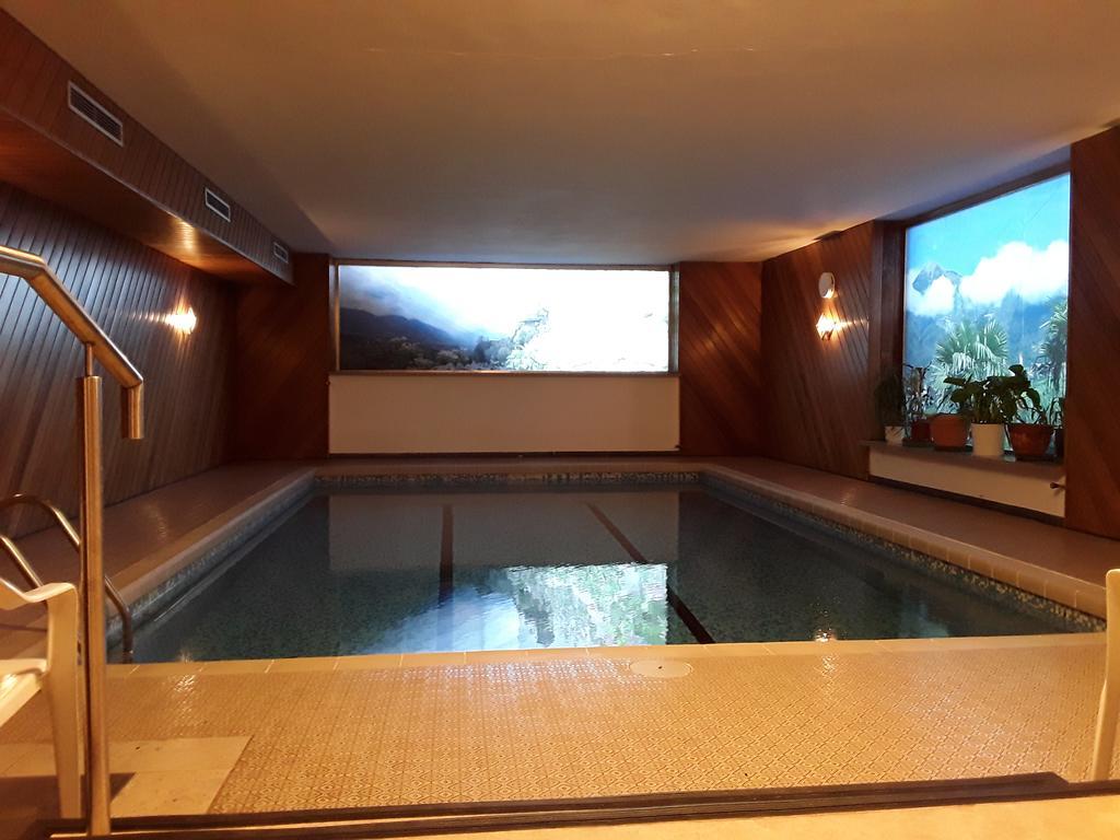 Hotel Haselried Tirolo Exterior photo